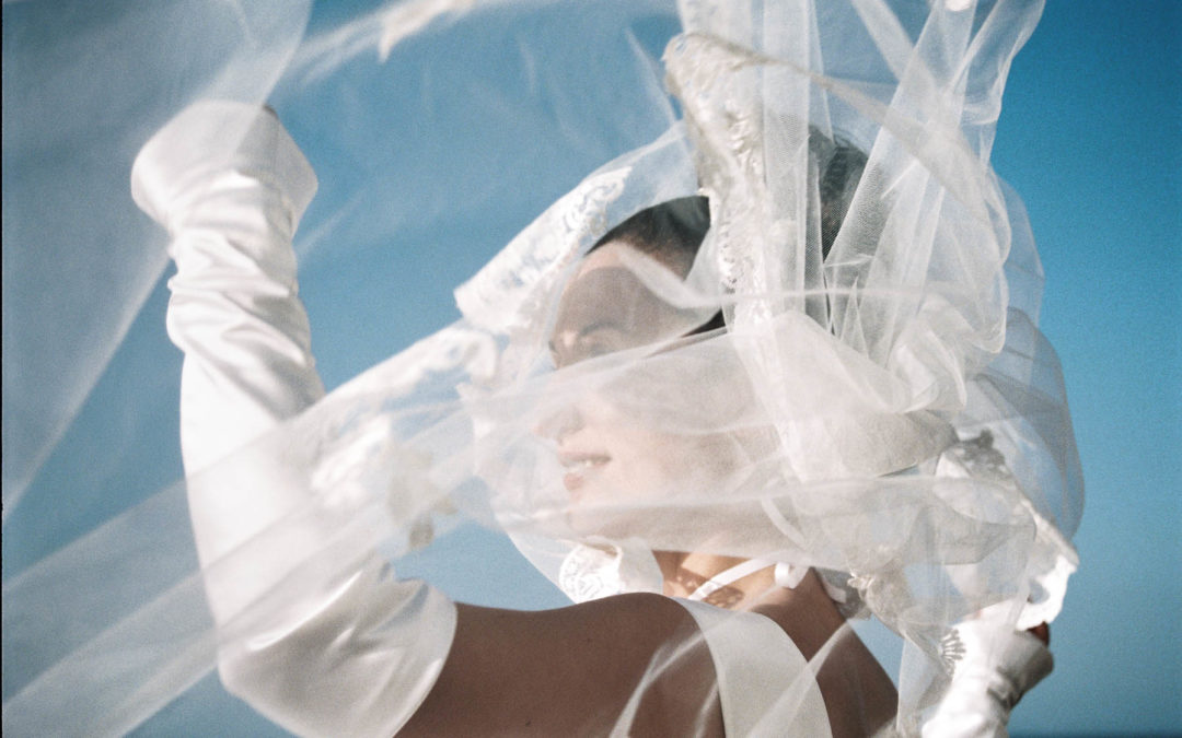 Photographe du mariage en bord de mer